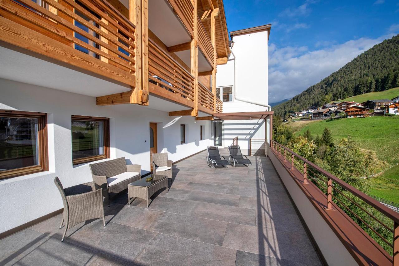 Apartments La Rives Santa Cristina Val Gardena Exterior photo